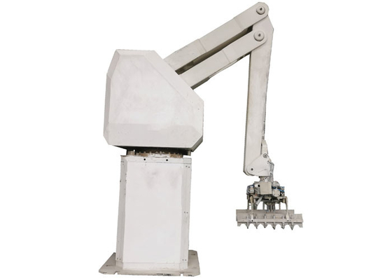Braccio del robot di trasporto con palette del robot e di trasporto con palette del servomotore nell'industria dell'alimento per animali domestici