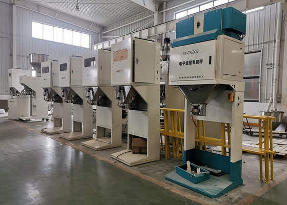 Servo macchina imballatrice di riempimento motorizzata del granello per colore di plastica Masterbatch